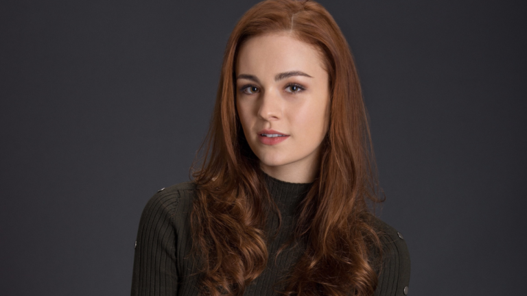 Sophie Skelton
